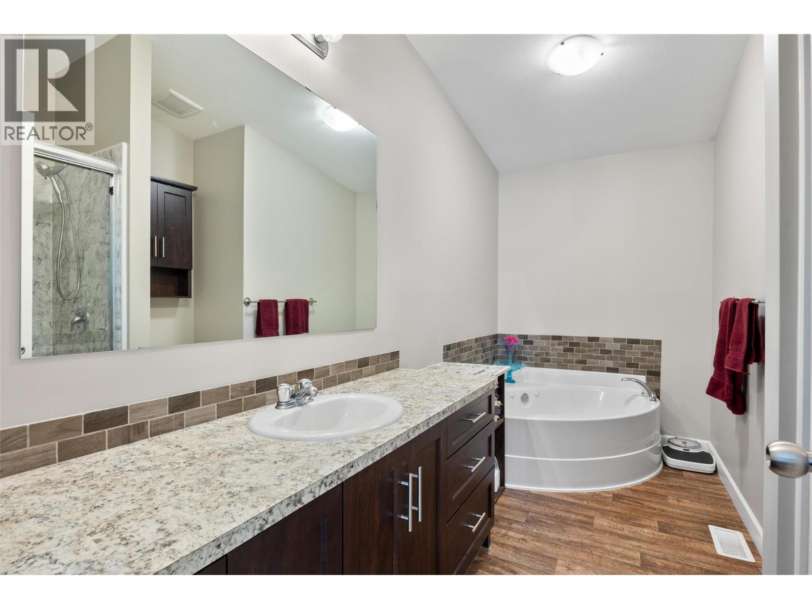 7805 Dallas Drive Unit# 42, Kamloops, British Columbia  V2C 0E5 - Photo 14 - 10386386