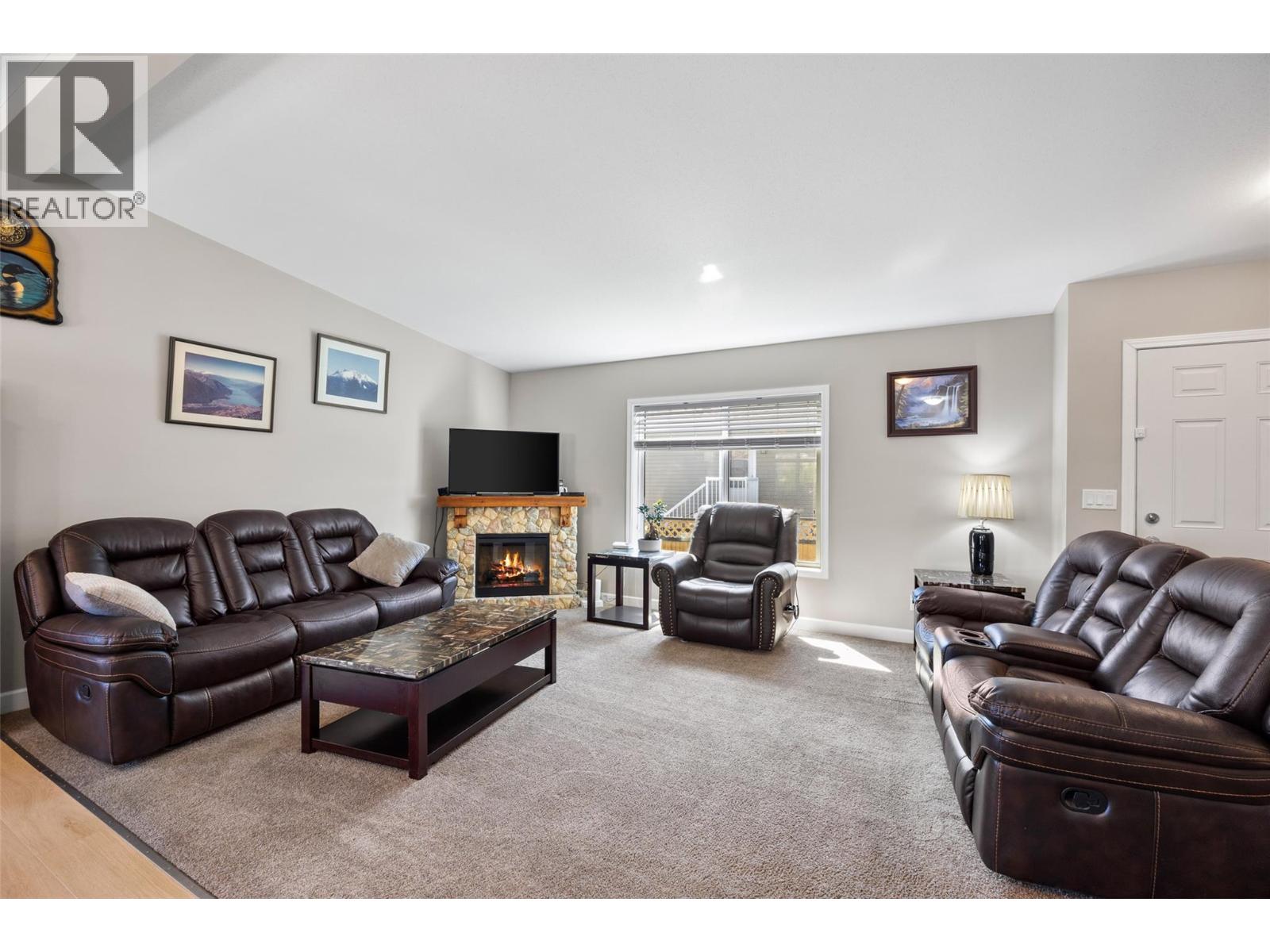 7805 Dallas Drive Unit# 42, Kamloops, British Columbia  V2C 0E5 - Photo 4 - 10386386