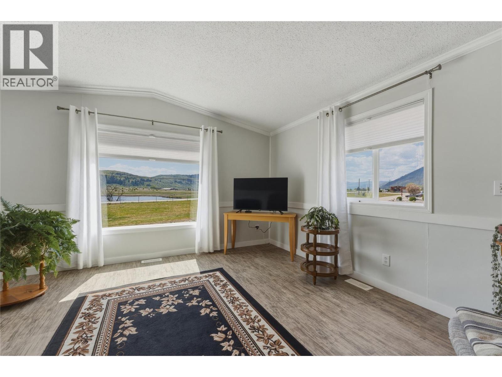 12560 Westside Road Unit# 13, Vernon, British Columbia  V1H 1S9 - Photo 17 - 10386176