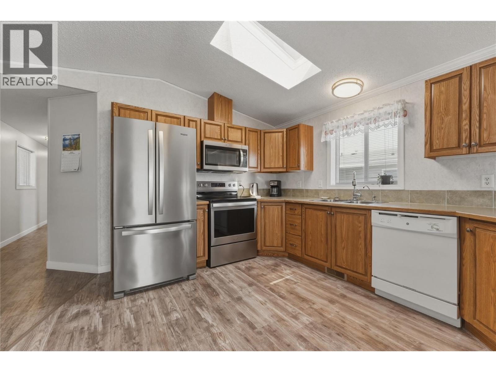12560 Westside Road Unit# 13, Vernon, British Columbia  V1H 1S9 - Photo 5 - 10386176