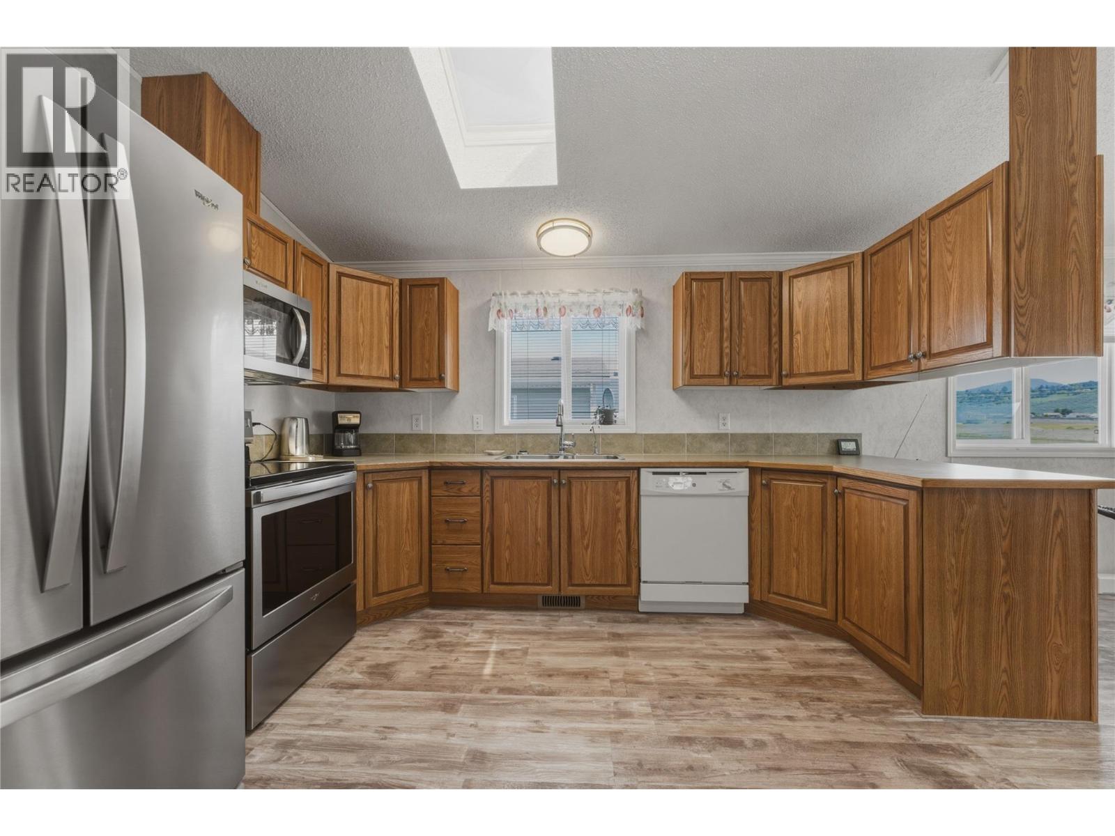 12560 Westside Road Unit# 13, Vernon, British Columbia  V1H 1S9 - Photo 7 - 10386176