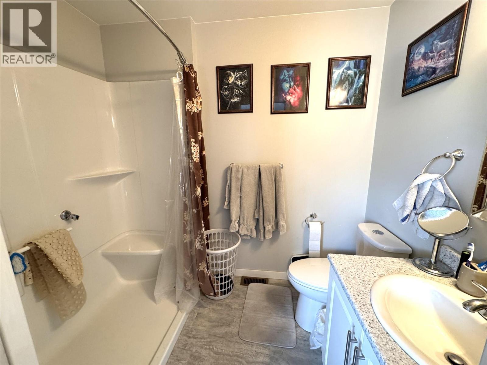 2402 Coldwater Avenue, Merritt, British Columbia  V1K 1B8 - Photo 15 - 10386087