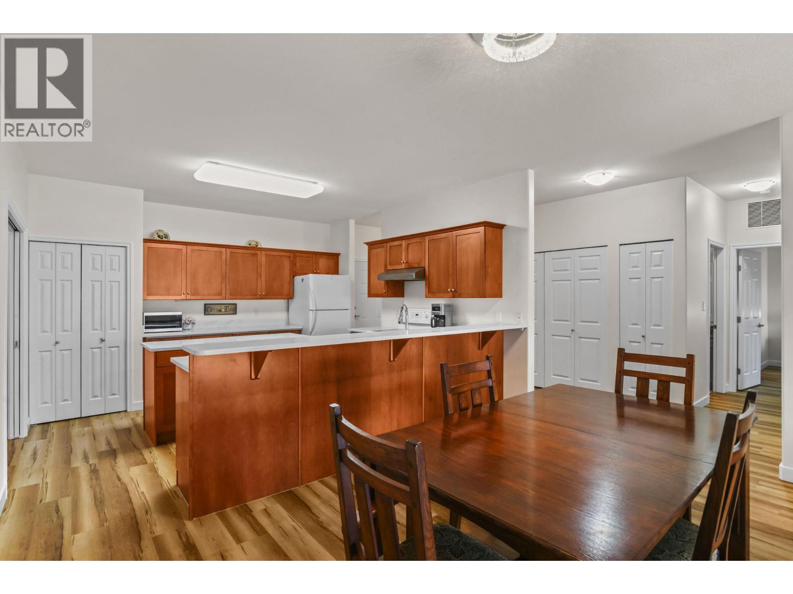 1963 Durnin Road Unit# 303, Kelowna, British Columbia  V1X 7Y4 - Photo 2 - 10386323