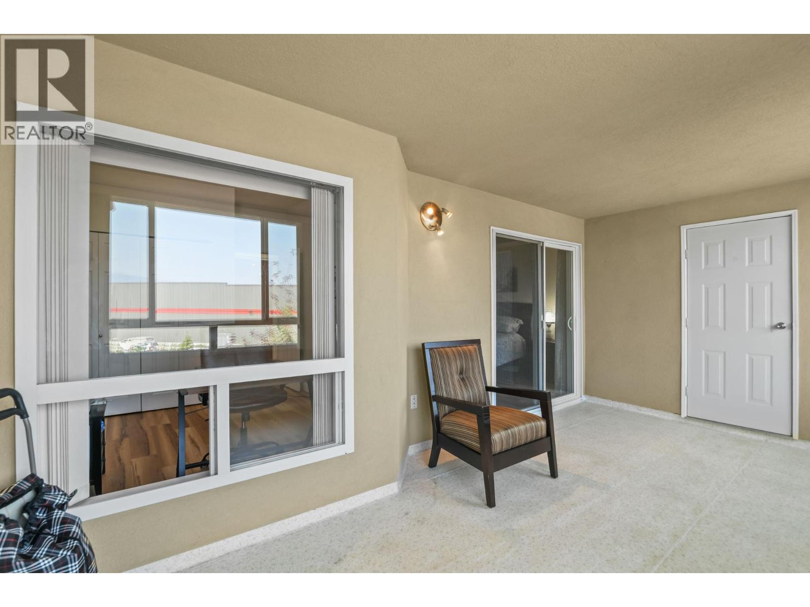 1963 Durnin Road Unit# 303, Kelowna, British Columbia  V1X 7Y4 - Photo 20 - 10386323