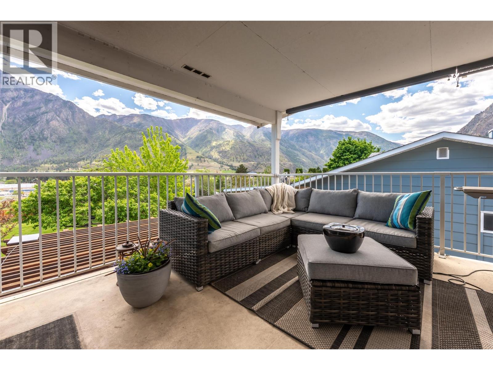 617 3rd Avenue, Keremeos, British Columbia  V0X 1N2 - Photo 32 - 10386226