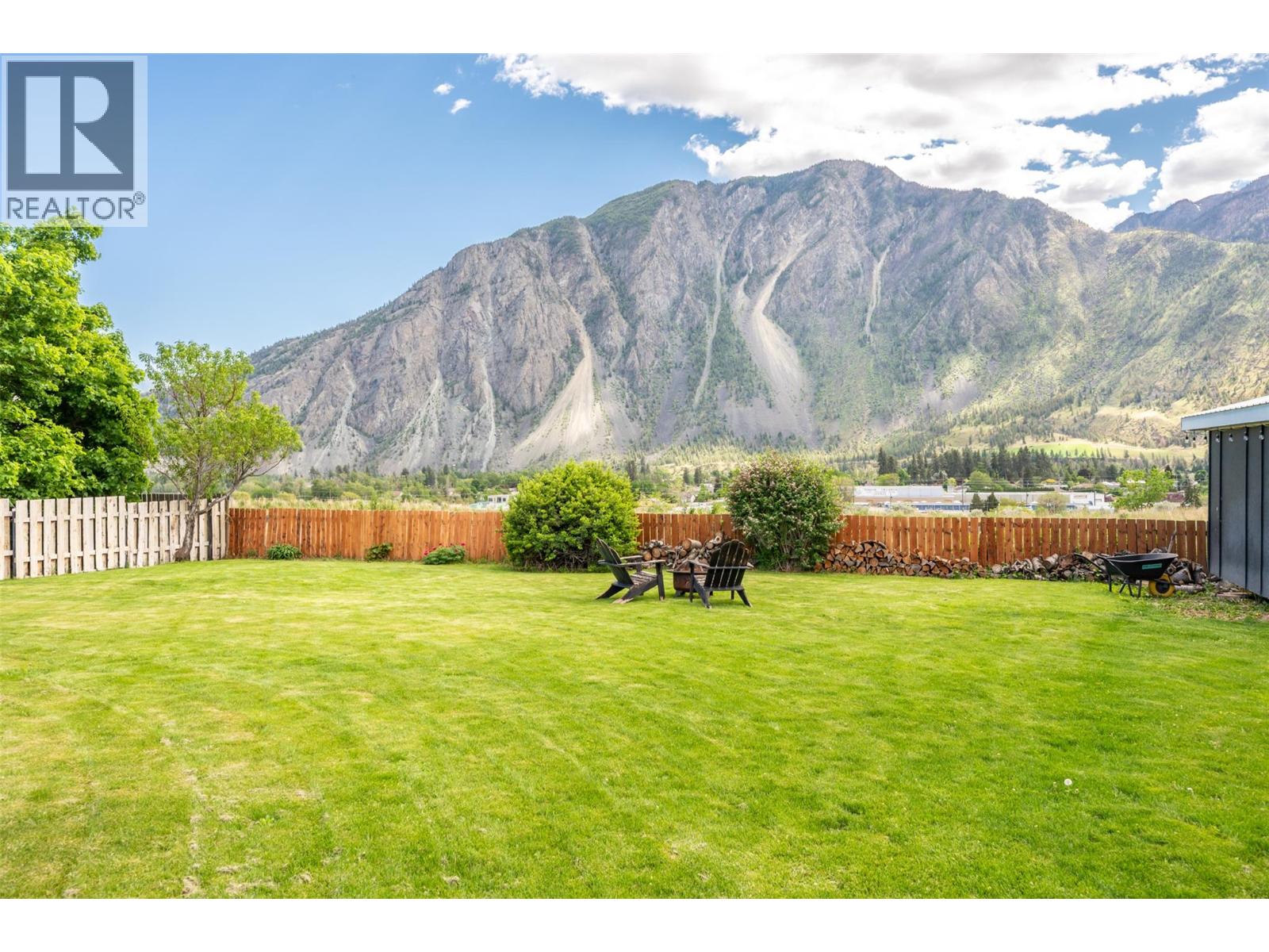 617 3rd Avenue, Keremeos, British Columbia  V0X 1N2 - Photo 67 - 10386226