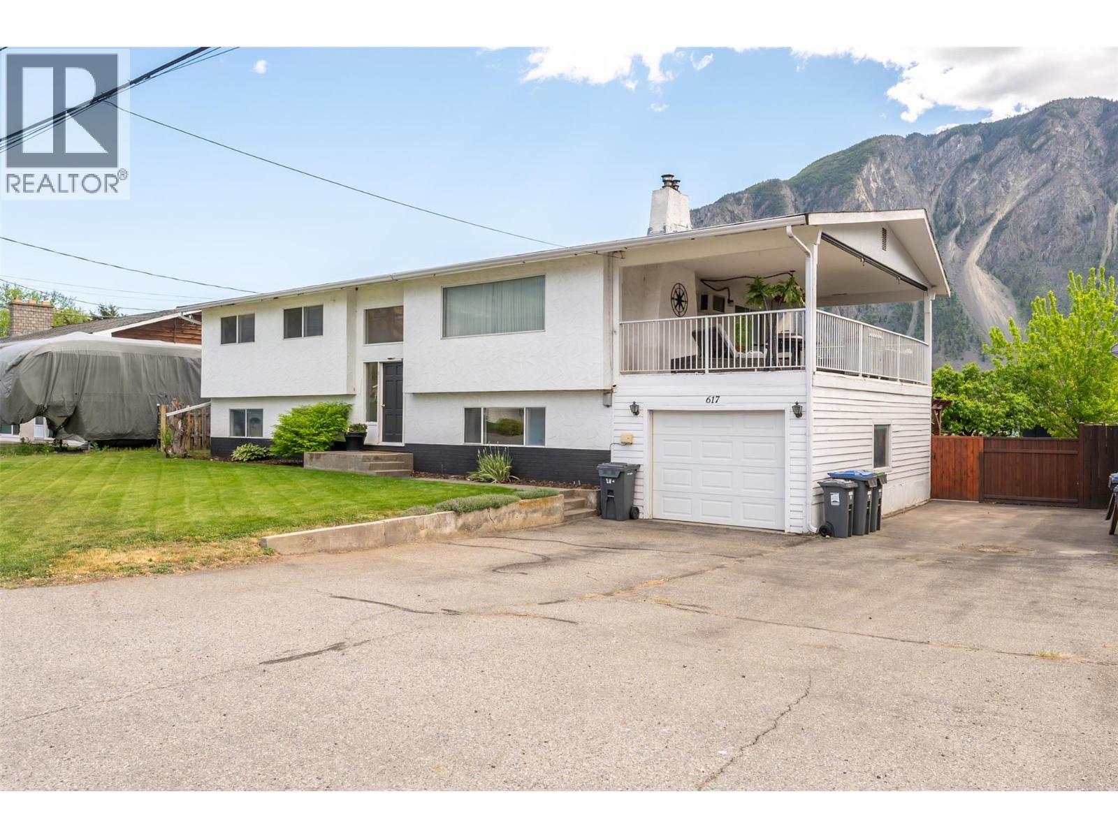 617 3rd Avenue, Keremeos, British Columbia  V0X 1N2 - Photo 81 - 10386226