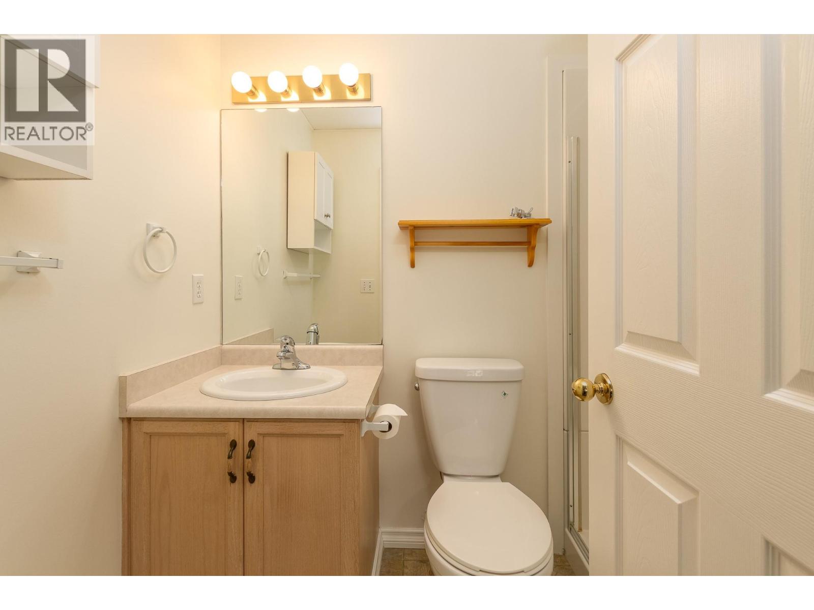 870 10 Street Sw Lot# 112, Salmon Arm, British Columbia  V1E 1L9 - Photo 12 - 10386220