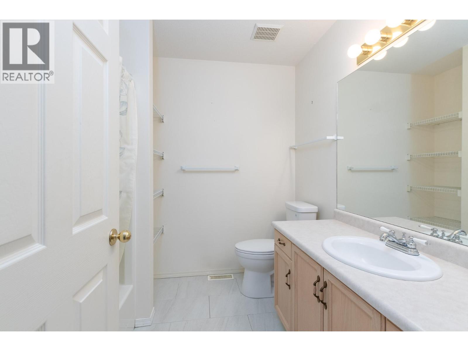 870 10 Street Sw Lot# 112, Salmon Arm, British Columbia  V1E 1L9 - Photo 23 - 10386220