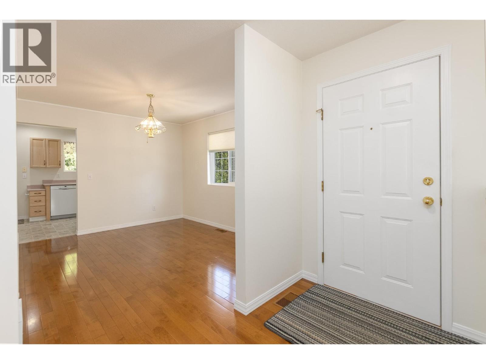 870 10 Street Sw Lot# 112, Salmon Arm, British Columbia  V1E 1L9 - Photo 6 - 10386220