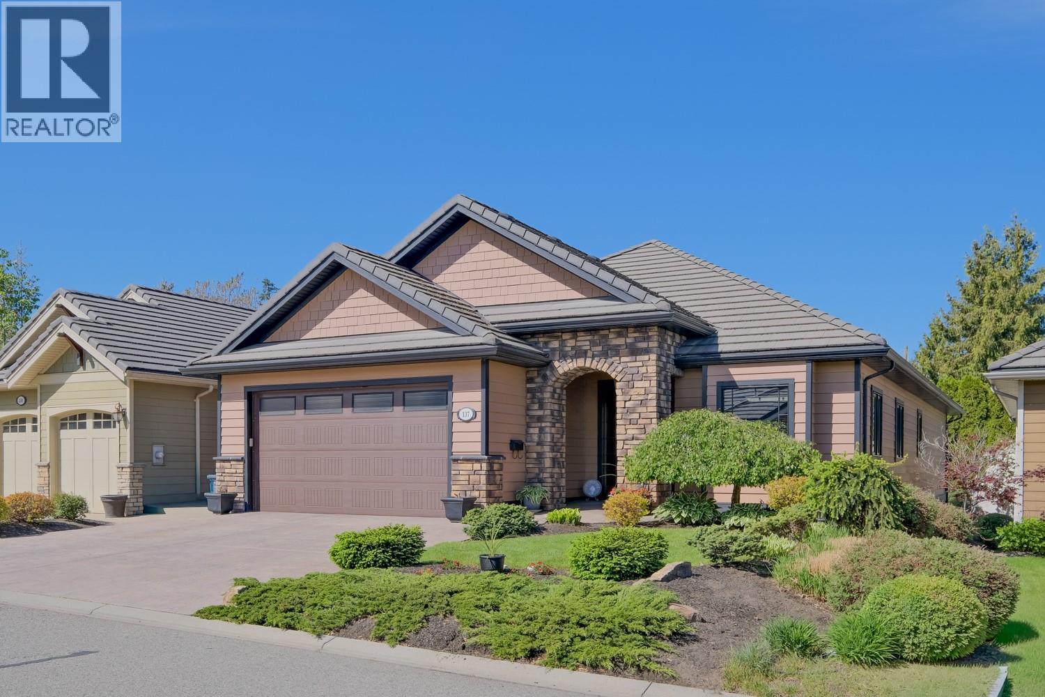 4450 Gordon Drive Unit# 137, kelowna, British Columbia