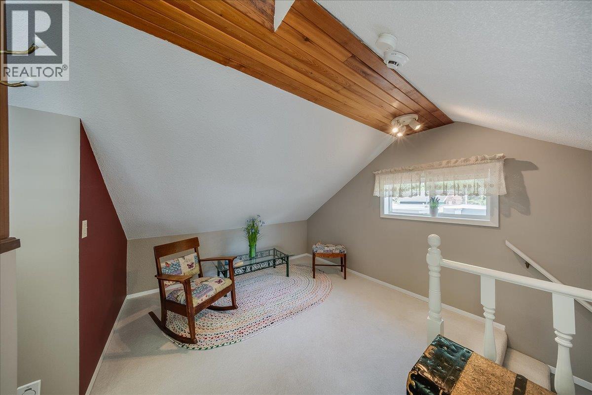 1239 Third Avenue, Trail, British Columbia  V1R 1P1 - Photo 28 - 10386250