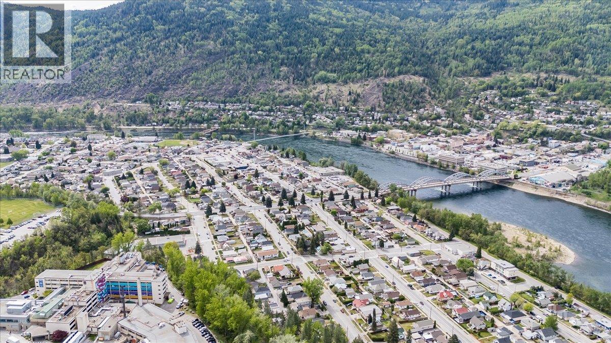 1239 Third Avenue, Trail, British Columbia  V1R 1P1 - Photo 69 - 10386250