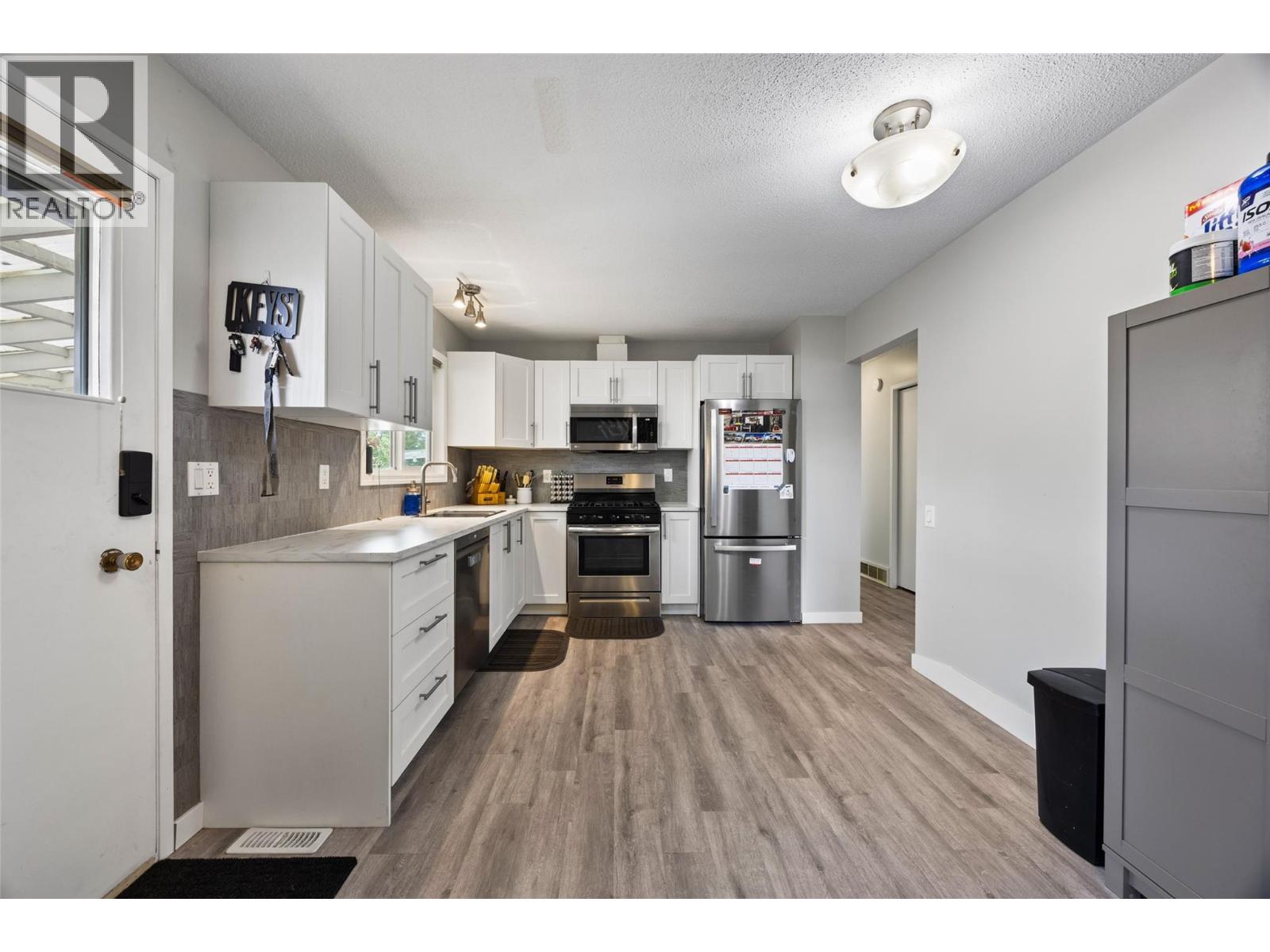 634 Patricia Avenue, Kamloops, British Columbia  V2B 7M3 - Photo 10 - 10386054