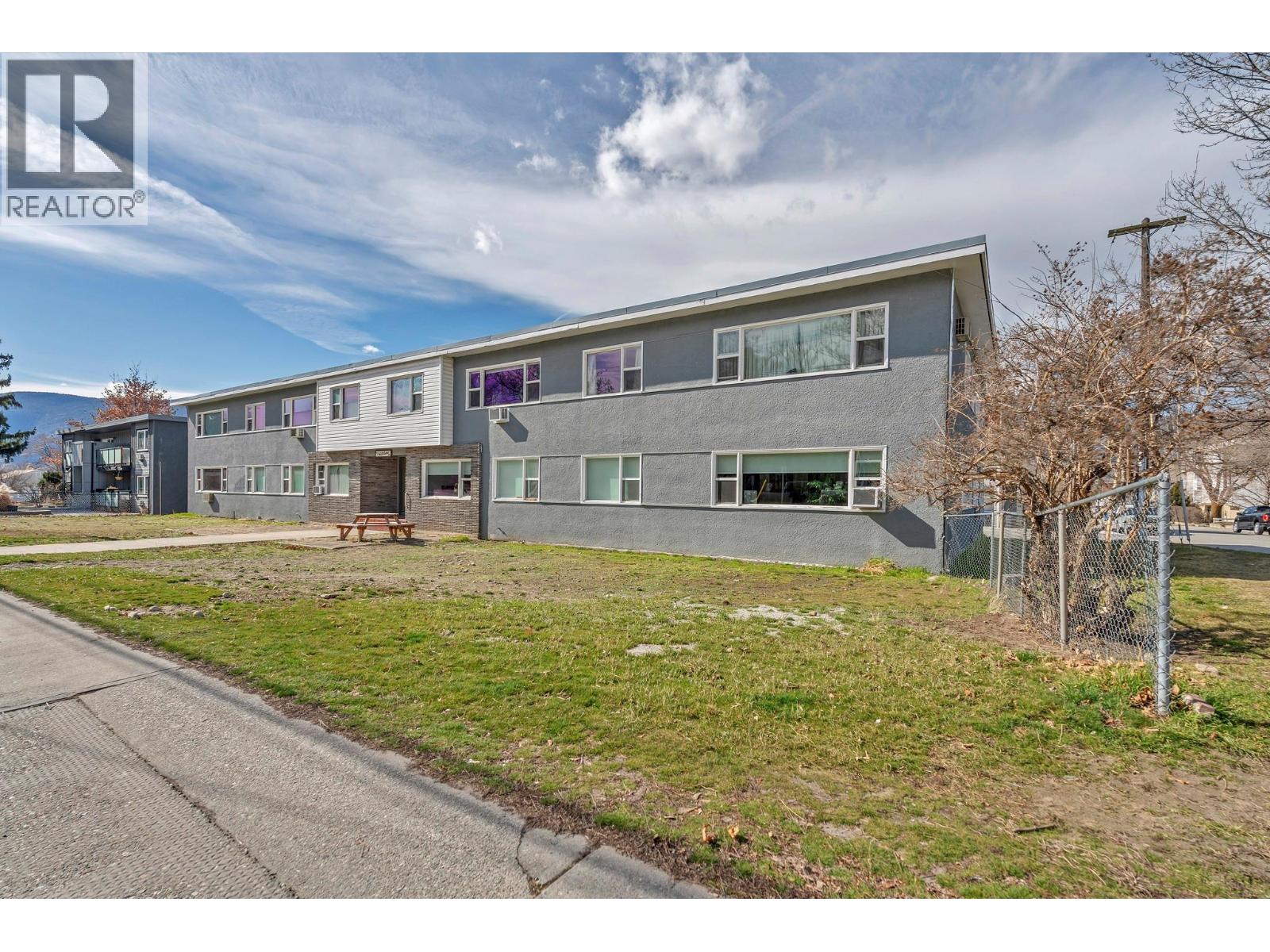 909 Fairview Road, penticton, British Columbia
