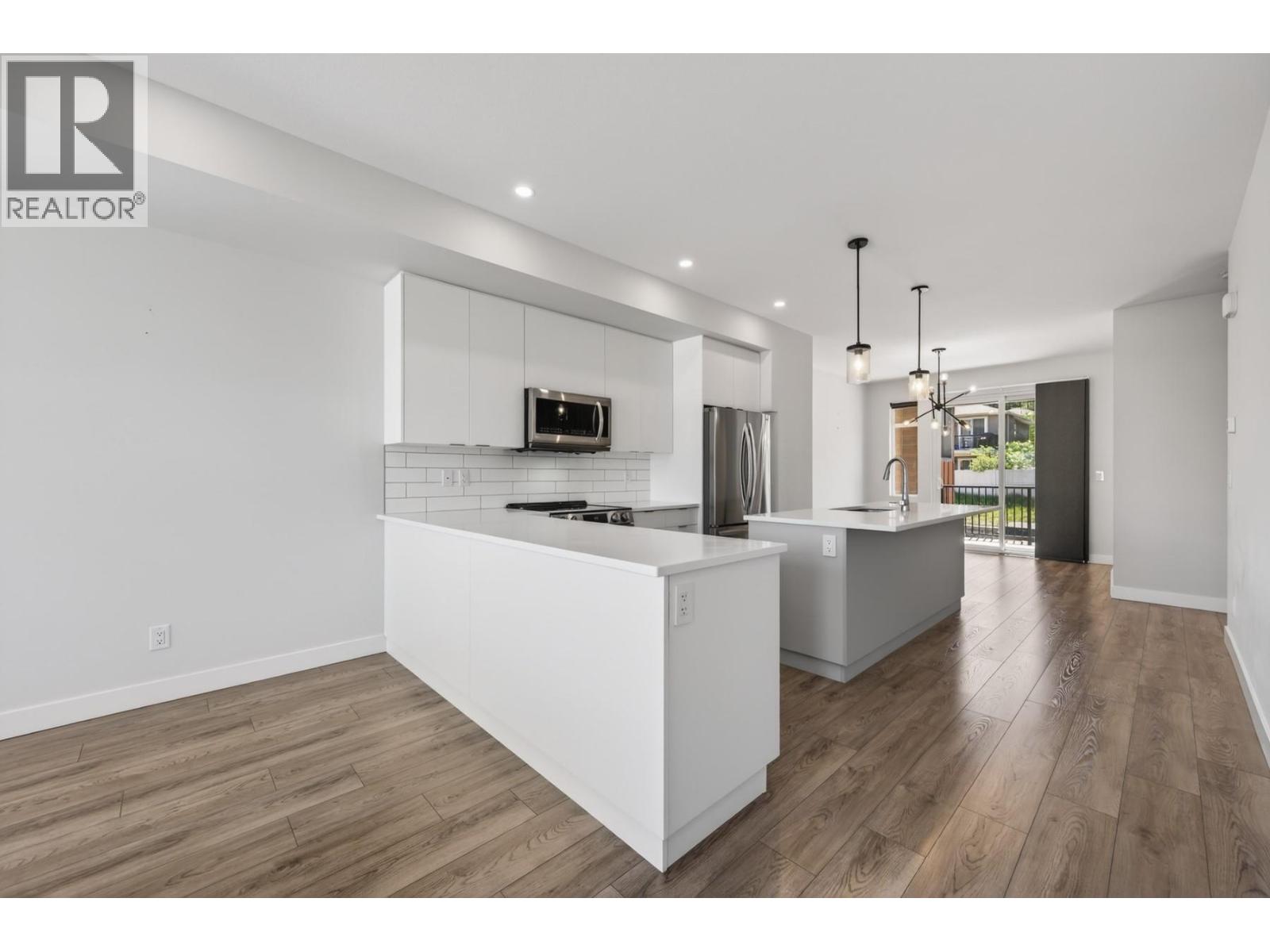 1901 Qu'appelle Boulevard Unit# 130, Kamloops, British Columbia  V2E 0C9 - Photo 8 - 10386302