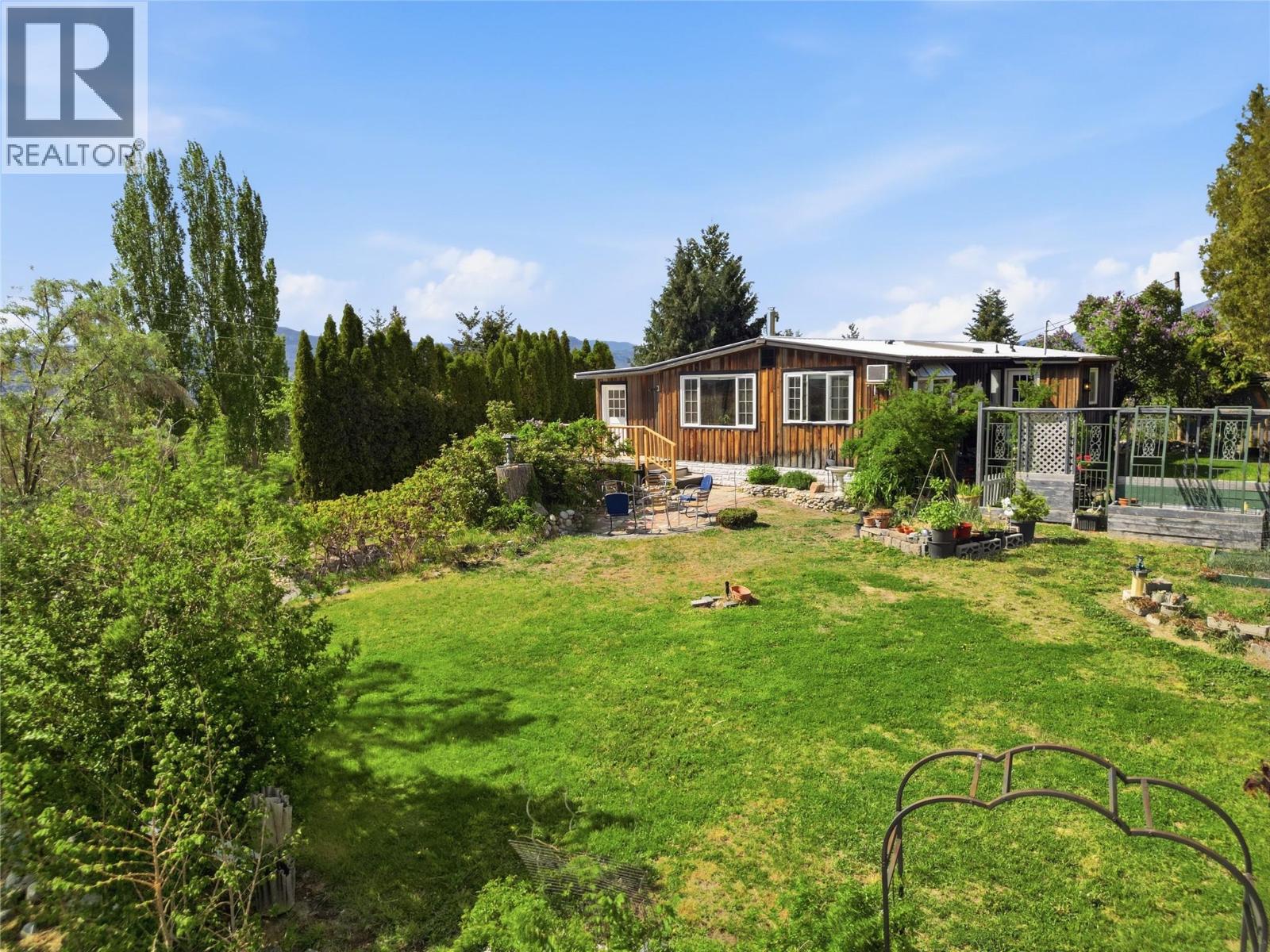 905 Lower Debeck Road, Naramata, British Columbia  V0H 1N1 - Photo 21 - 10385921