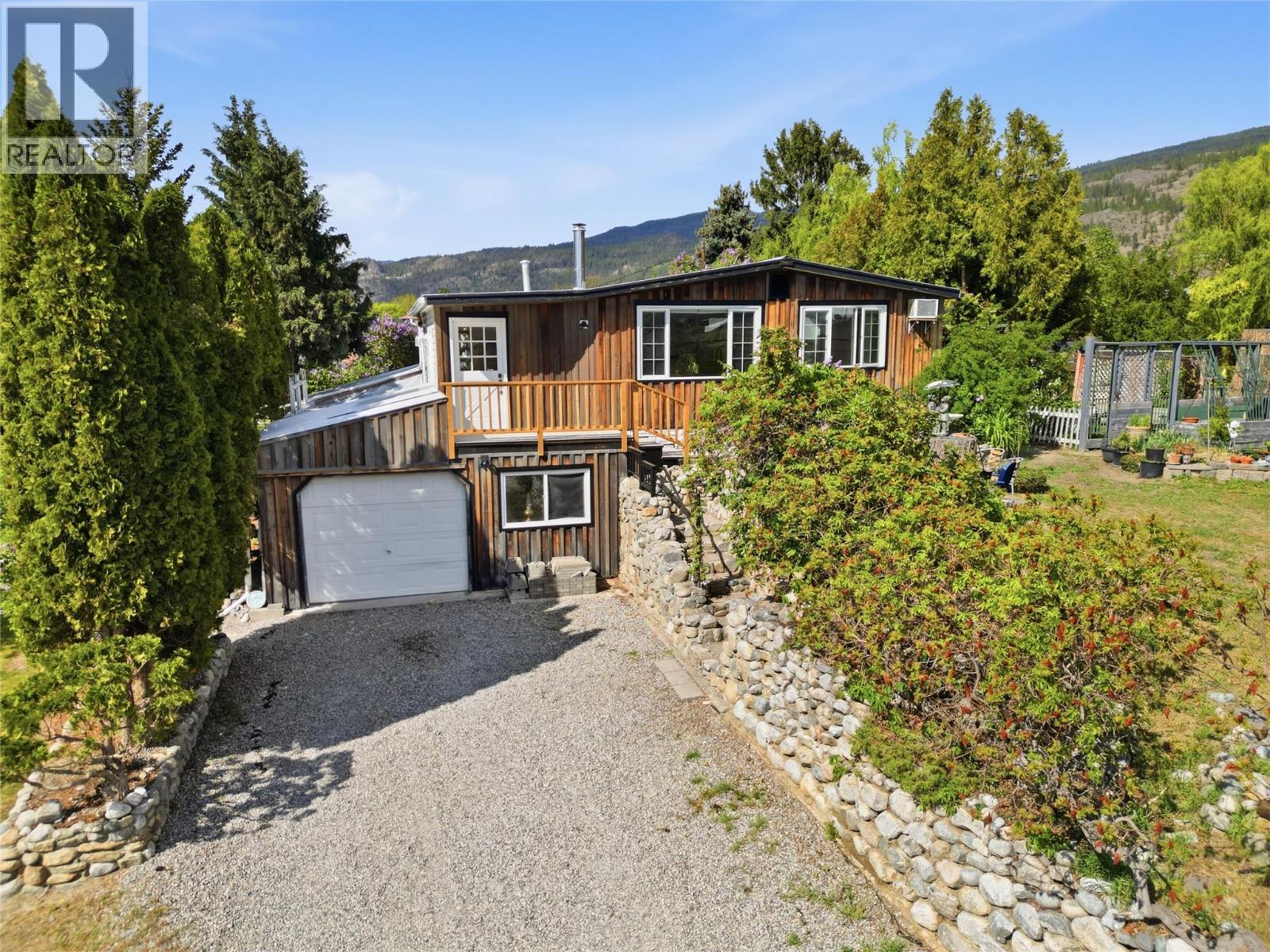 905 Lower Debeck Road, Naramata, British Columbia  V0H 1N1 - Photo 22 - 10385921