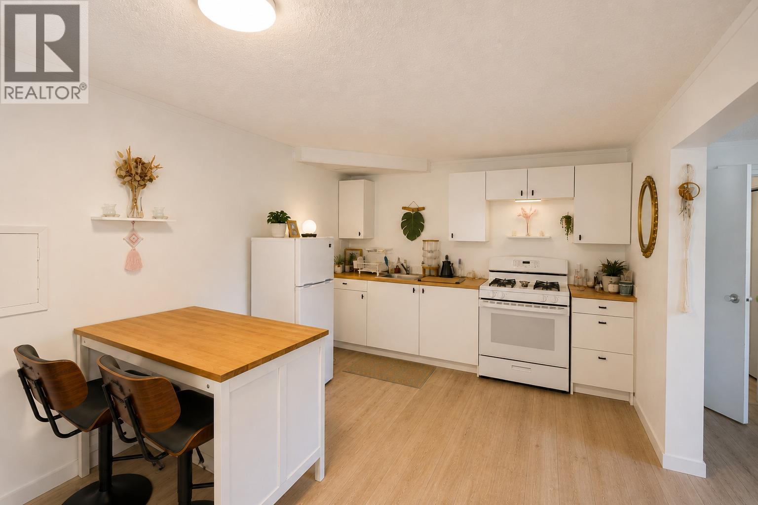 2897 Highway 3a, Nelson, British Columbia  V1L 6M1 - Photo 24 - 10385662
