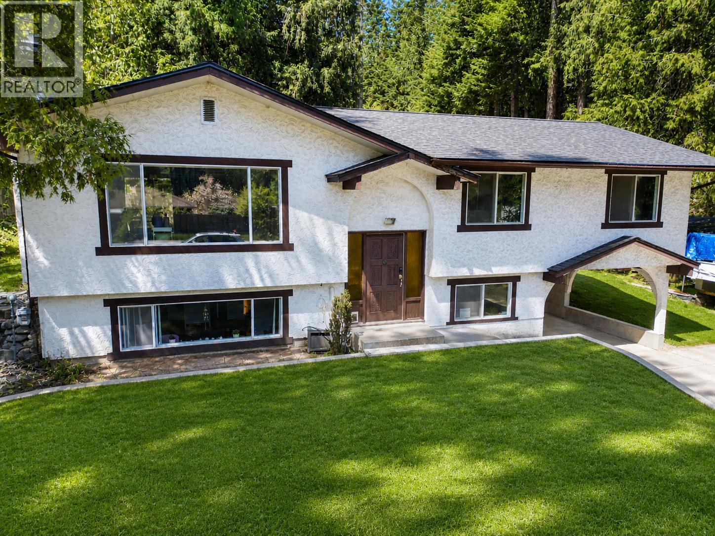2897 Highway 3a, Nelson, British Columbia  V1L 6M1 - Photo 32 - 10385662