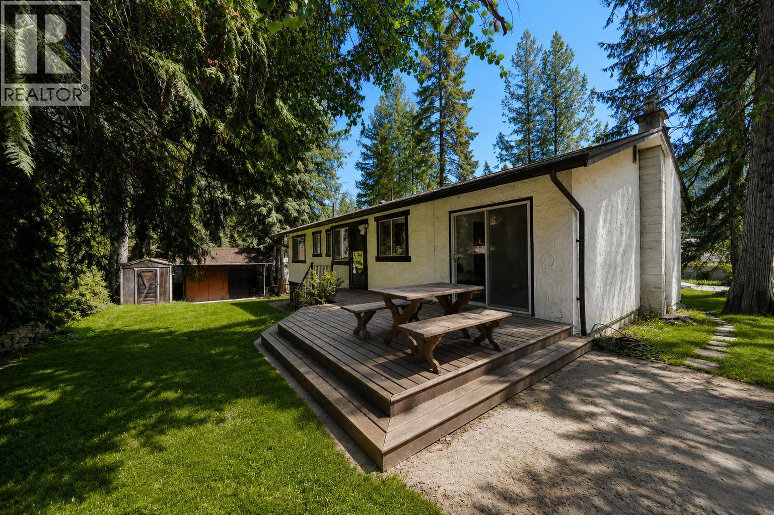2897 Highway 3a, Nelson, British Columbia  V1L 6M1 - Photo 38 - 10385662