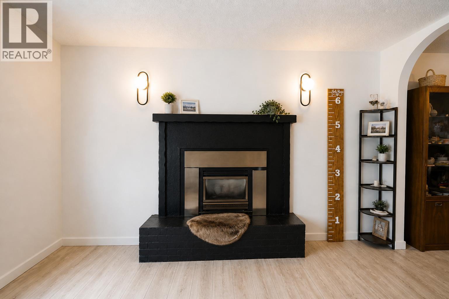 2897 Highway 3a, Nelson, British Columbia  V1L 6M1 - Photo 6 - 10385662