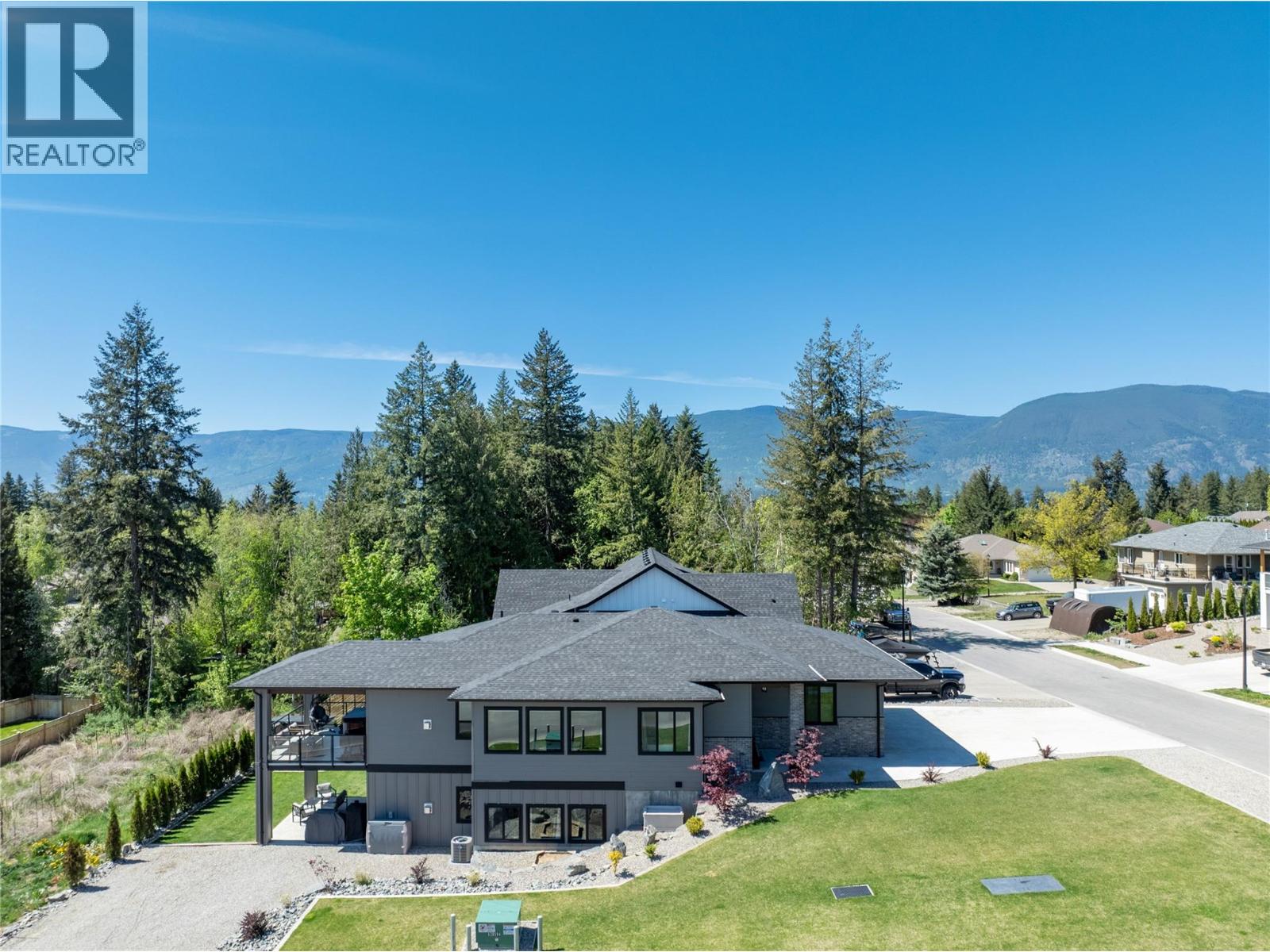 3456 18 Avenue Ne, Salmon Arm, British Columbia  V1E 1M9 - Photo 3 - 10386409
