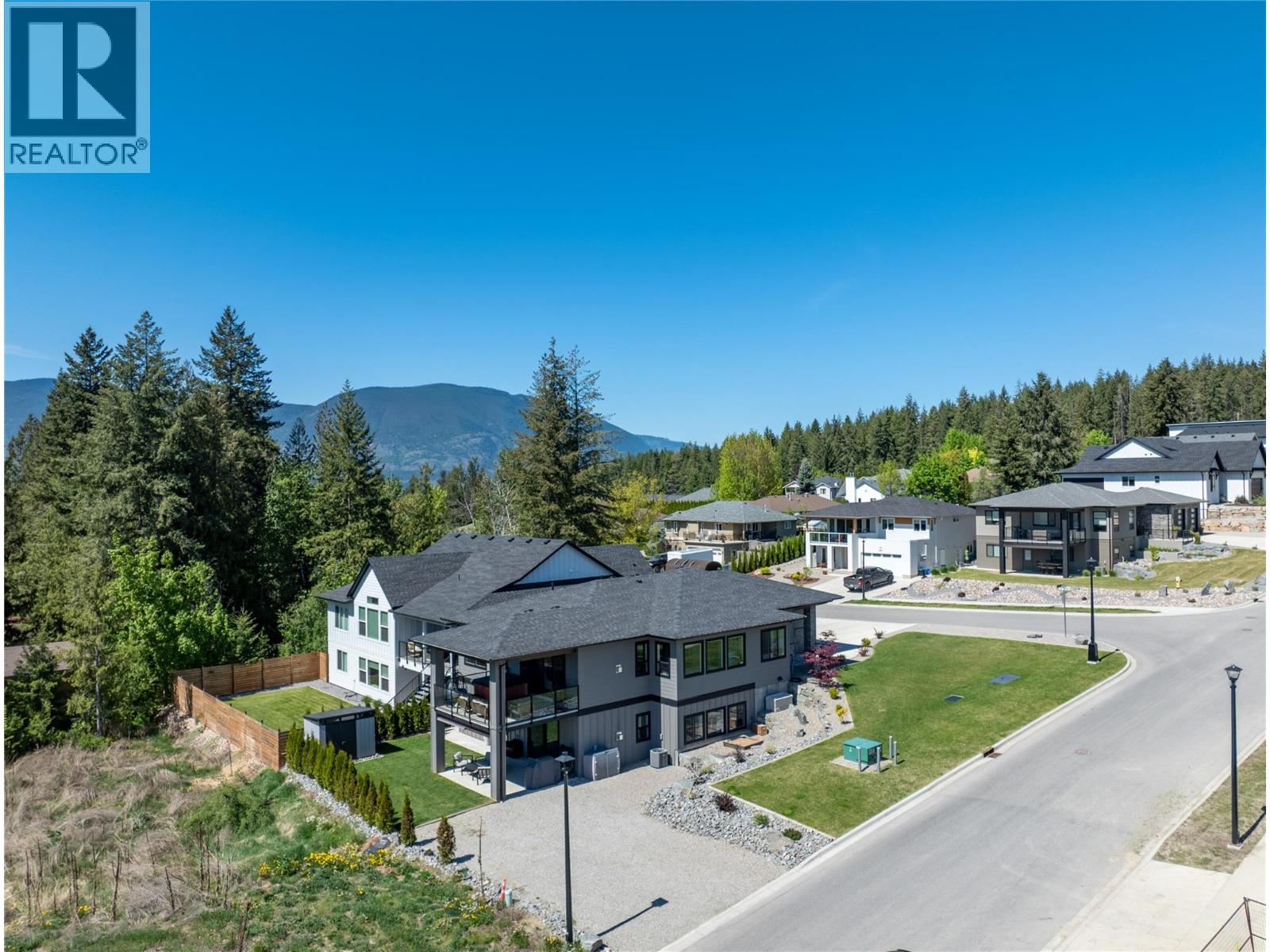 3456 18 Avenue Ne, Salmon Arm, British Columbia  V1E 1M9 - Photo 4 - 10386409