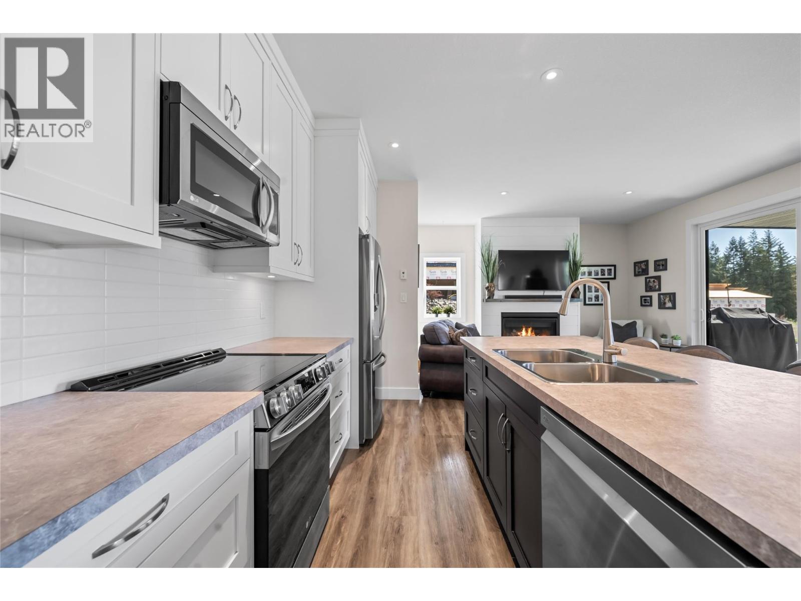3456 18 Avenue Ne, Salmon Arm, British Columbia  V1E 1M9 - Photo 44 - 10386409