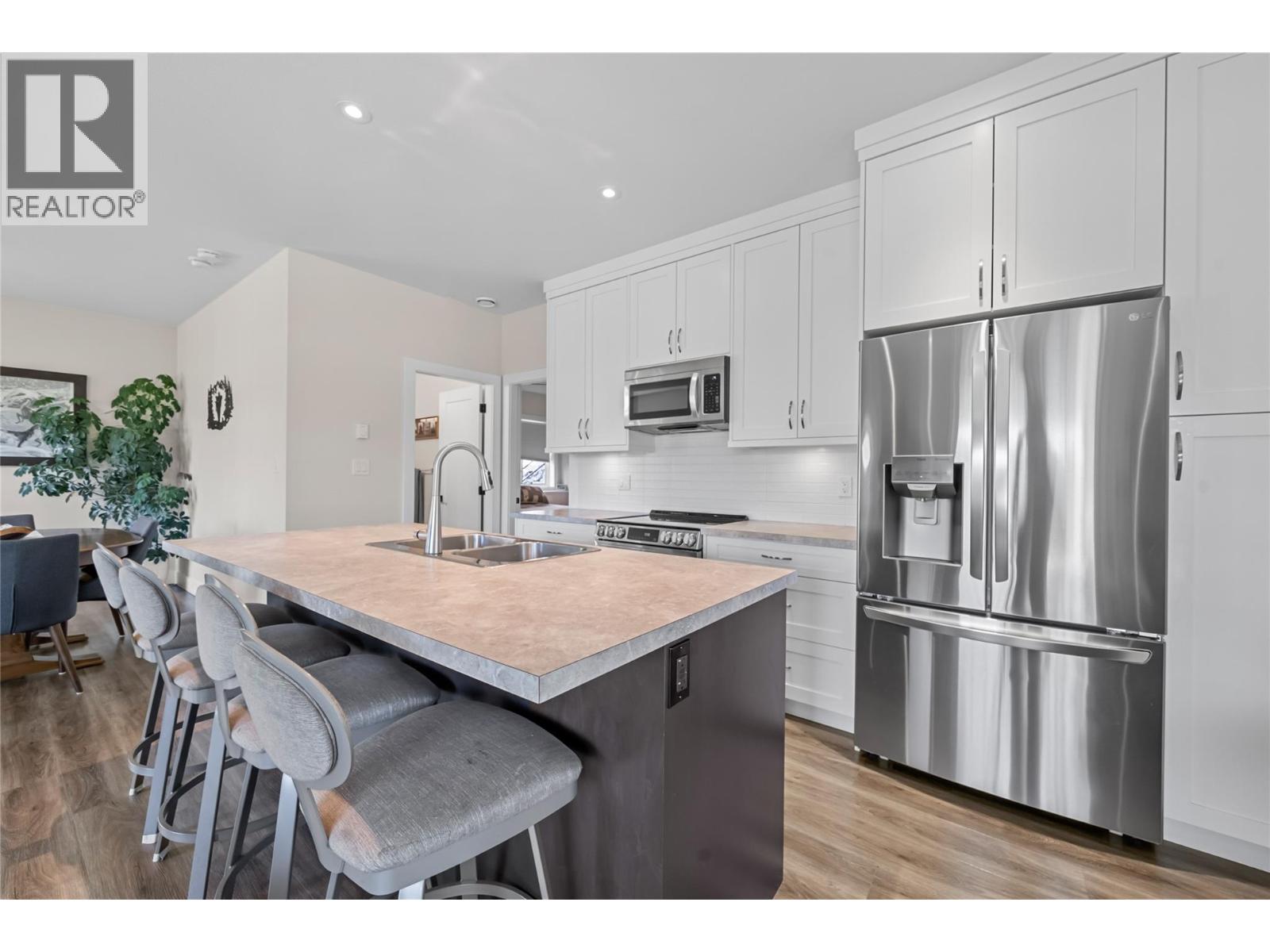 3456 18 Avenue Ne, Salmon Arm, British Columbia  V1E 1M9 - Photo 45 - 10386409