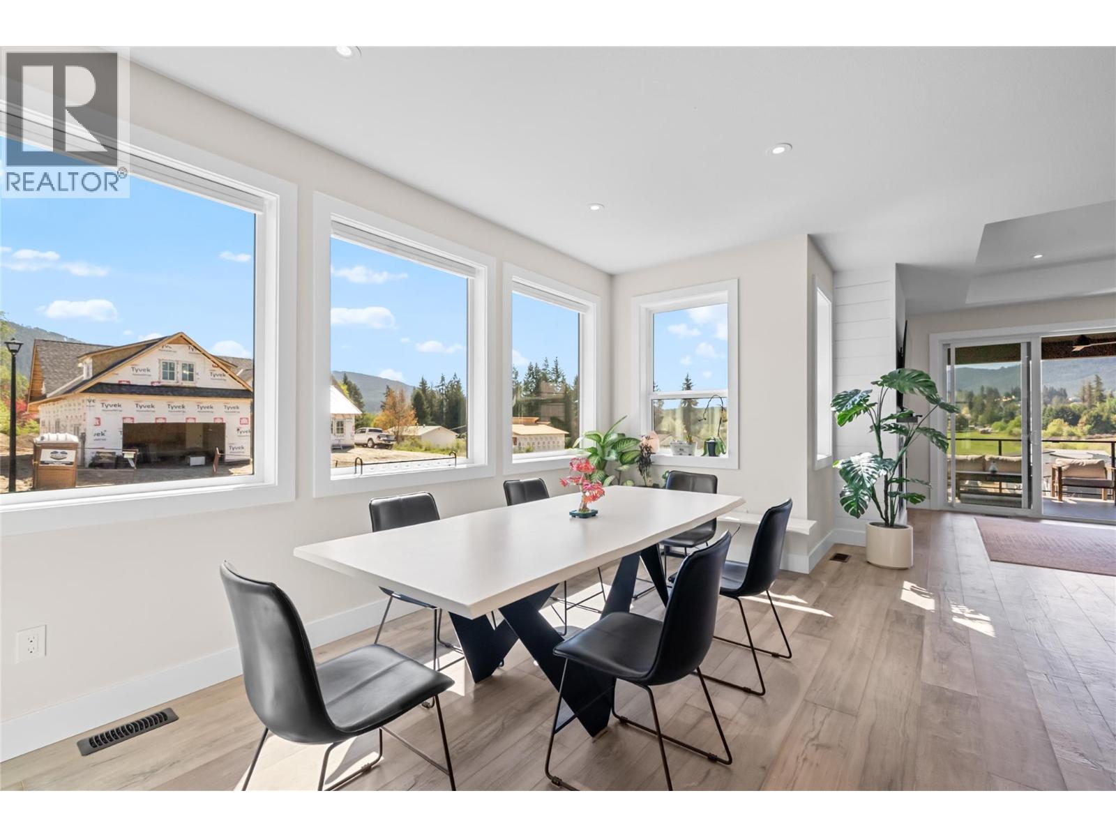 3456 18 Avenue Ne, Salmon Arm, British Columbia  V1E 1M9 - Photo 8 - 10386409