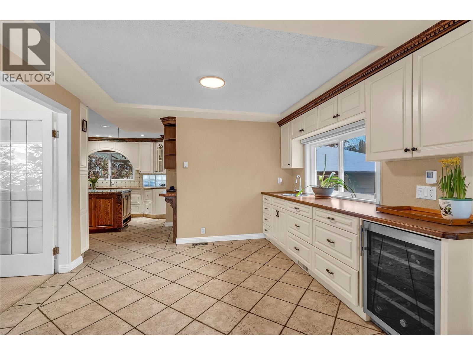 1135 Johnson Road, Penticton, British Columbia  V2A 1W6 - Photo 15 - 10386369