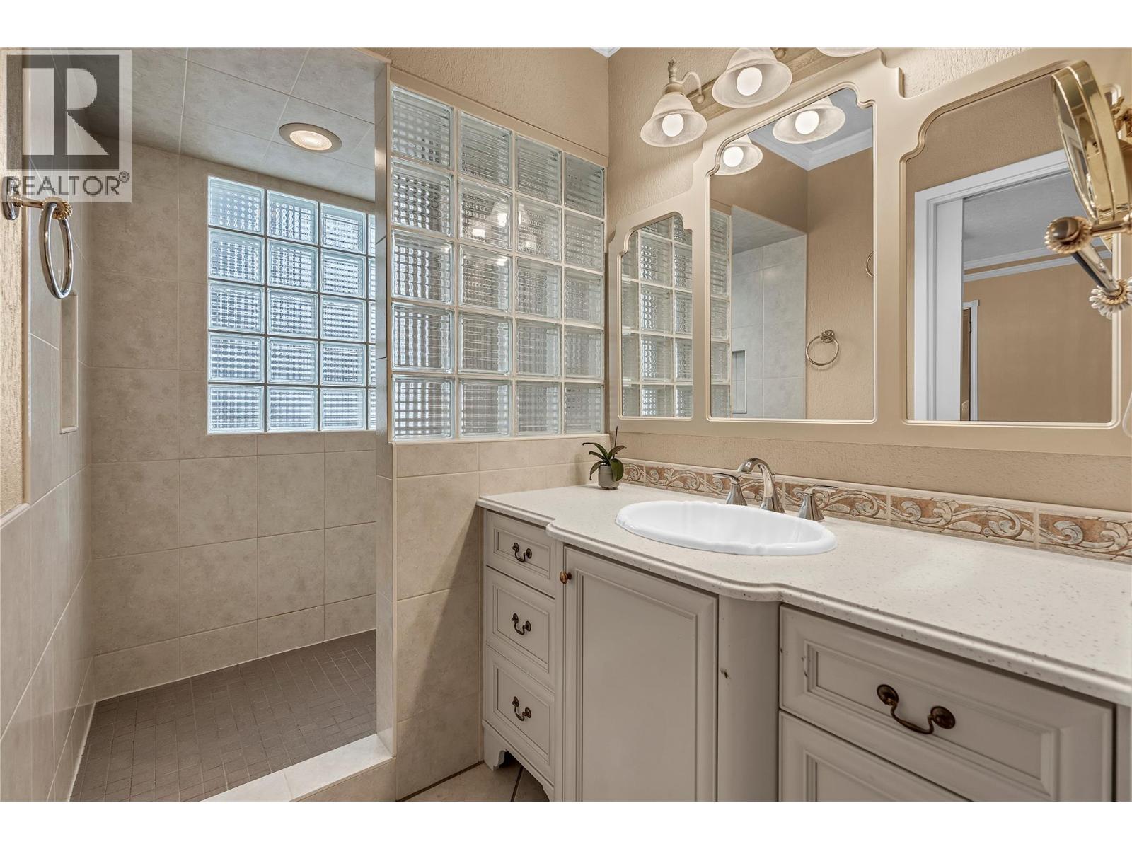1135 Johnson Road, Penticton, British Columbia  V2A 1W6 - Photo 23 - 10386369
