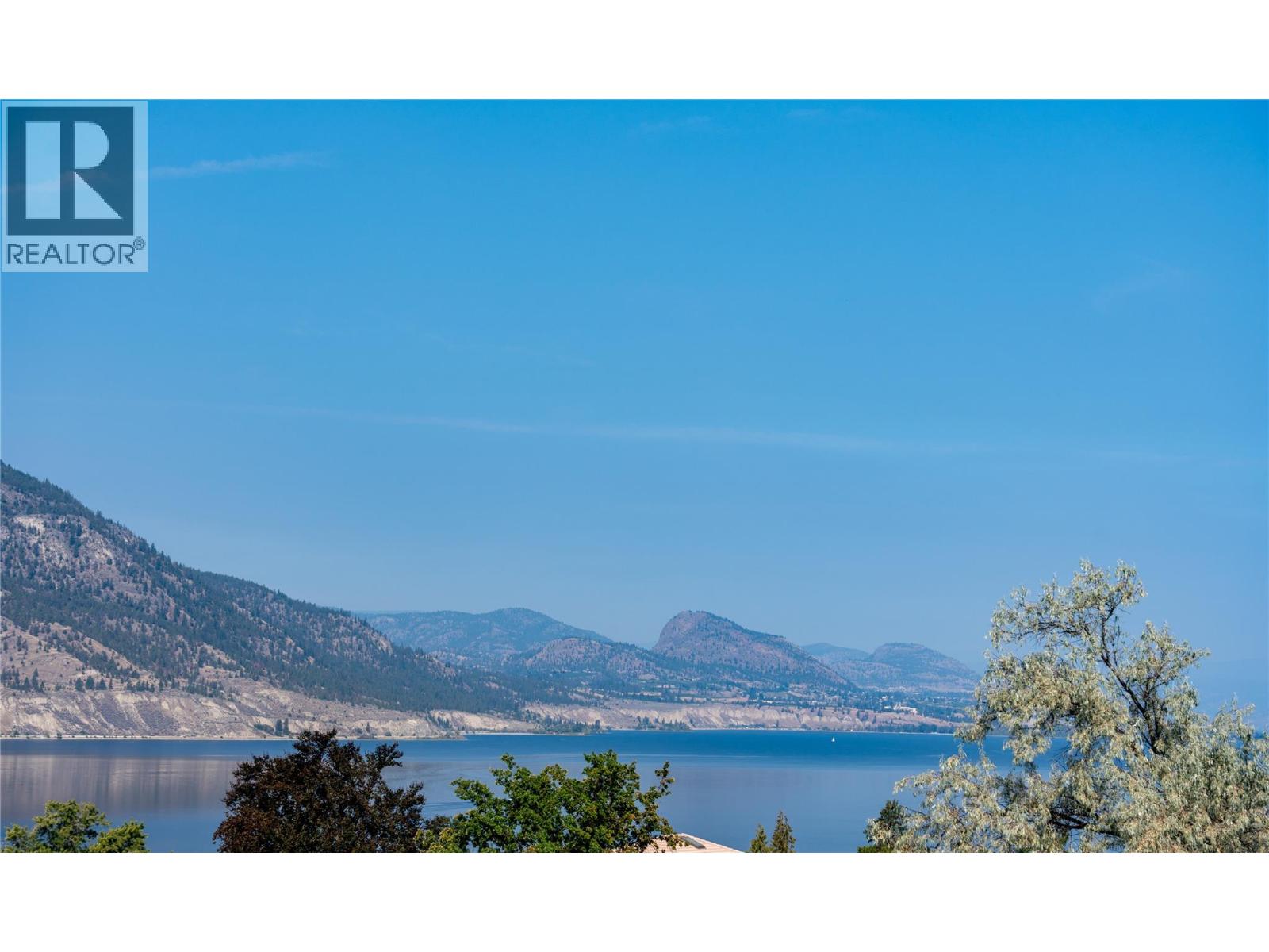 745 Westminster Avenue E, Penticton, British Columbia  V2A 1J2 - Photo 6 - 10385112