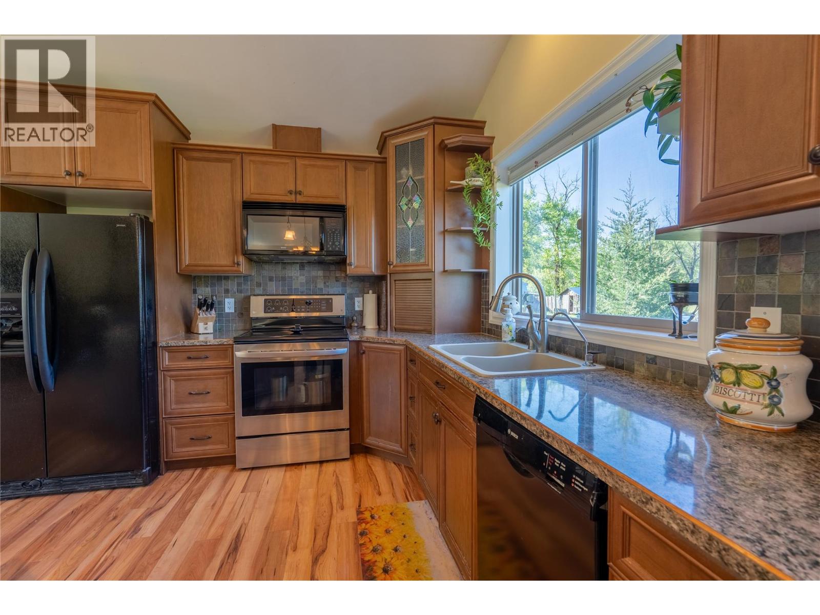 299 Antifaev Road, Grand Forks, British Columbia  V0H 1H9 - Photo 21 - 10386130