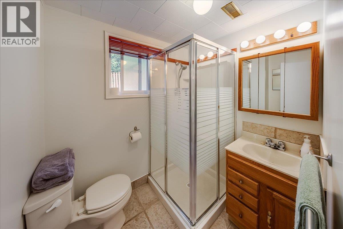 541 Portia Crescent, Trail, British Columbia  V1R 1A8 - Photo 22 - 10385136