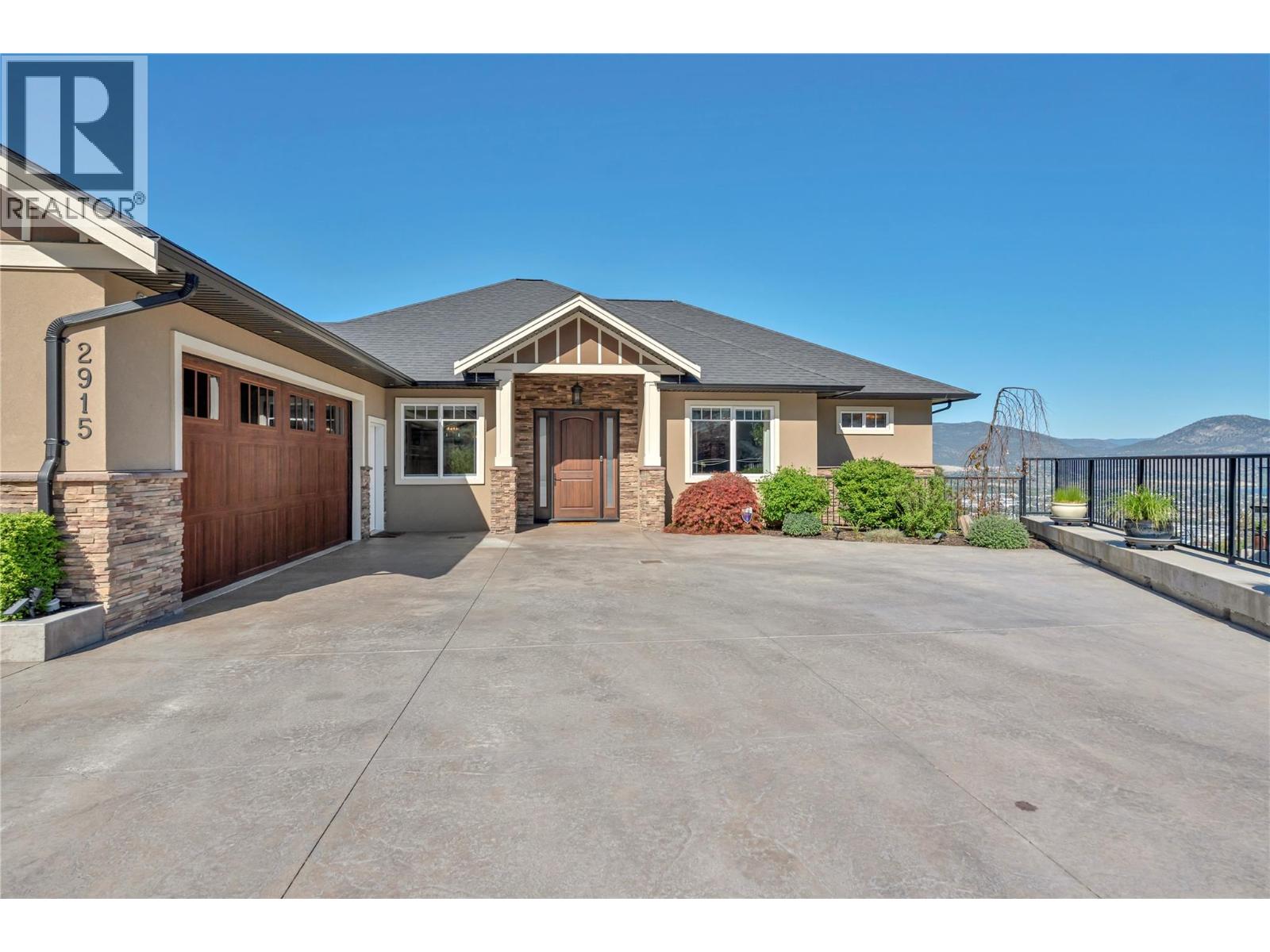 2915 Partridge Drive, Penticton, British Columbia  V2A 9E7 - Photo 3 - 10385294