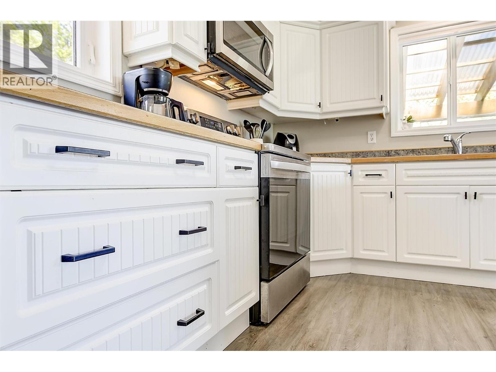 13424 Hermistion Drive, Summerland, British Columbia  V0H 1Z8 - Photo 30 - 10386010
