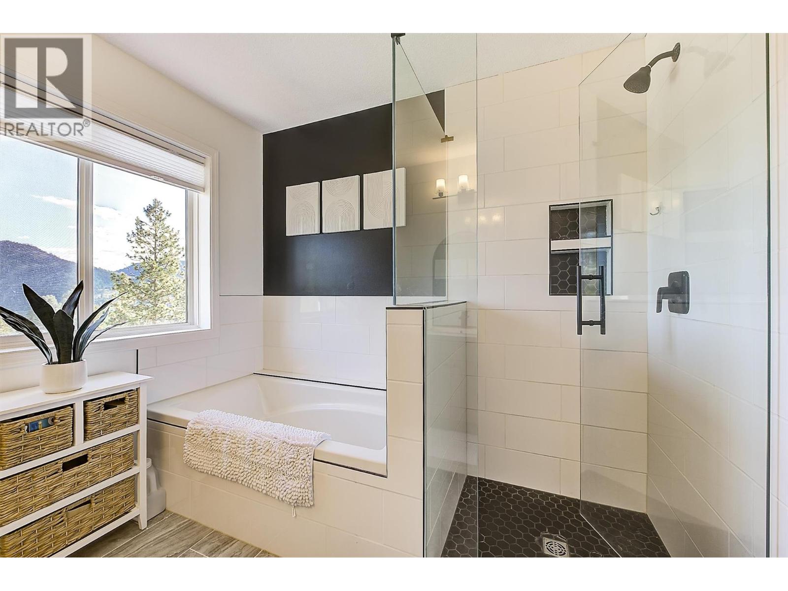 13424 Hermistion Drive, Summerland, British Columbia  V0H 1Z8 - Photo 36 - 10386010