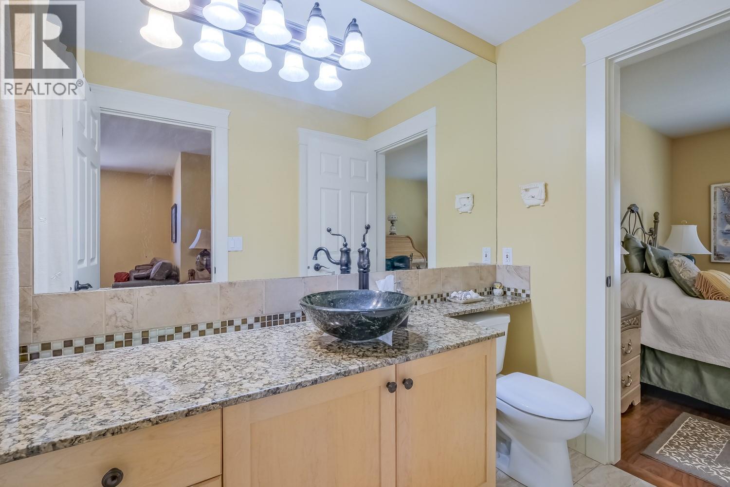 2310 Country Club Drive, Kelowna, British Columbia  V1V 2A6 - Photo 33 - 10385787