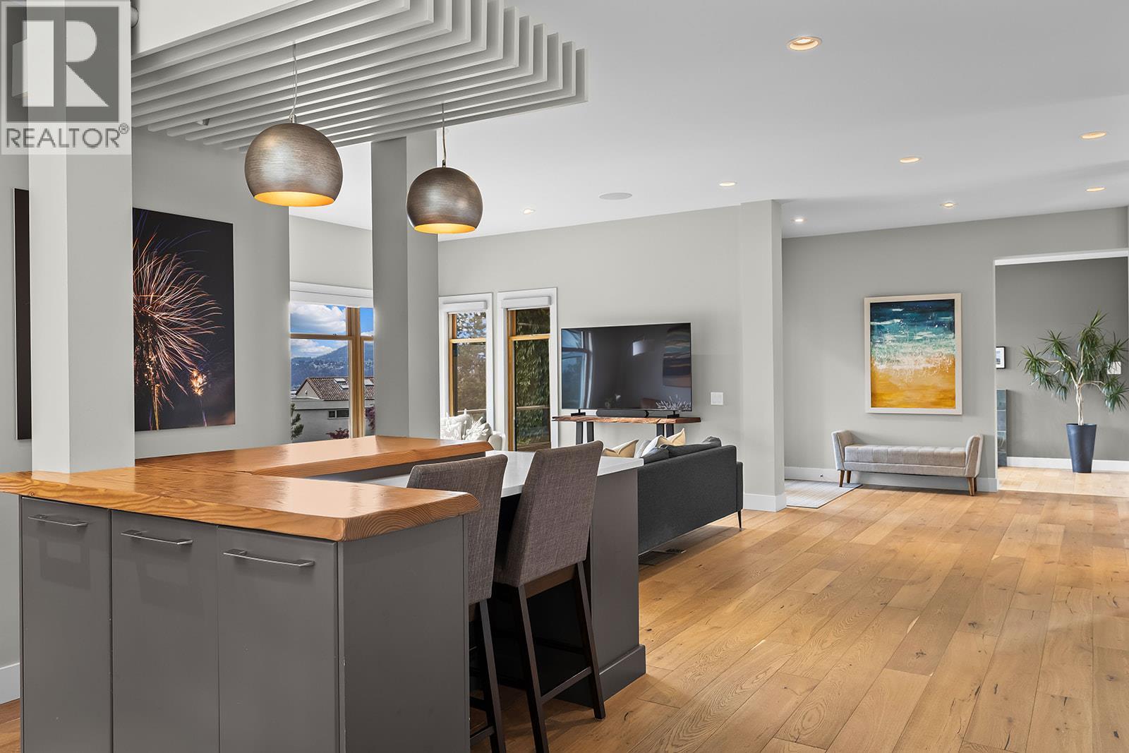 837 Mount Royal Drive, Kelowna, British Columbia  V1Y 3M3 - Photo 19 - 10381473