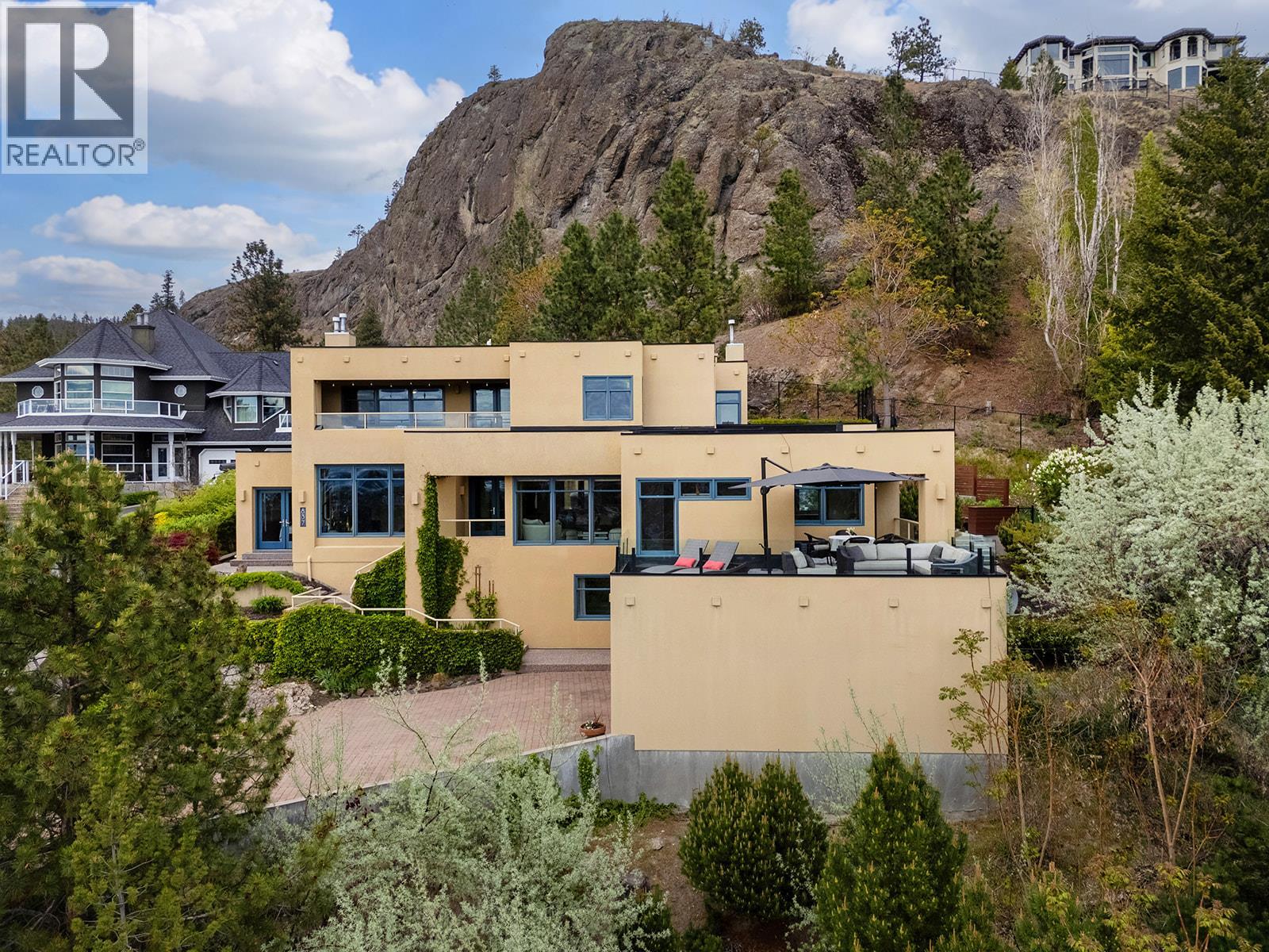 837 Mount Royal Drive, Kelowna, British Columbia  V1Y 3M3 - Photo 2 - 10381473