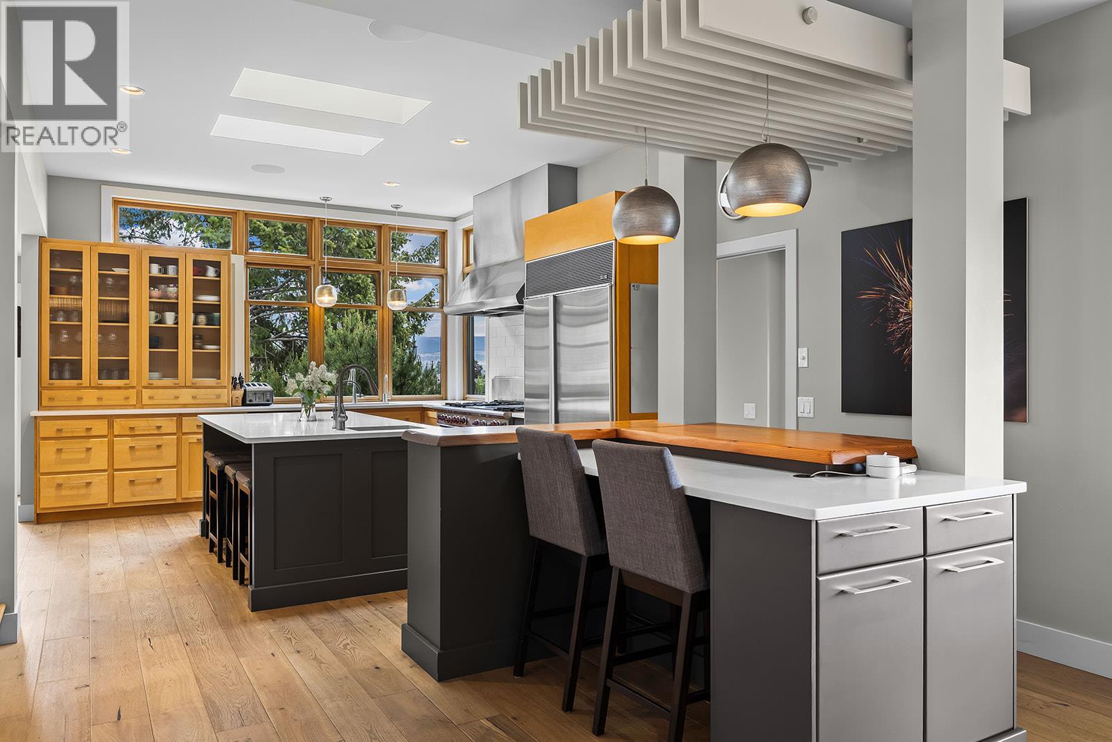 837 Mount Royal Drive, Kelowna, British Columbia  V1Y 3M3 - Photo 6 - 10381473