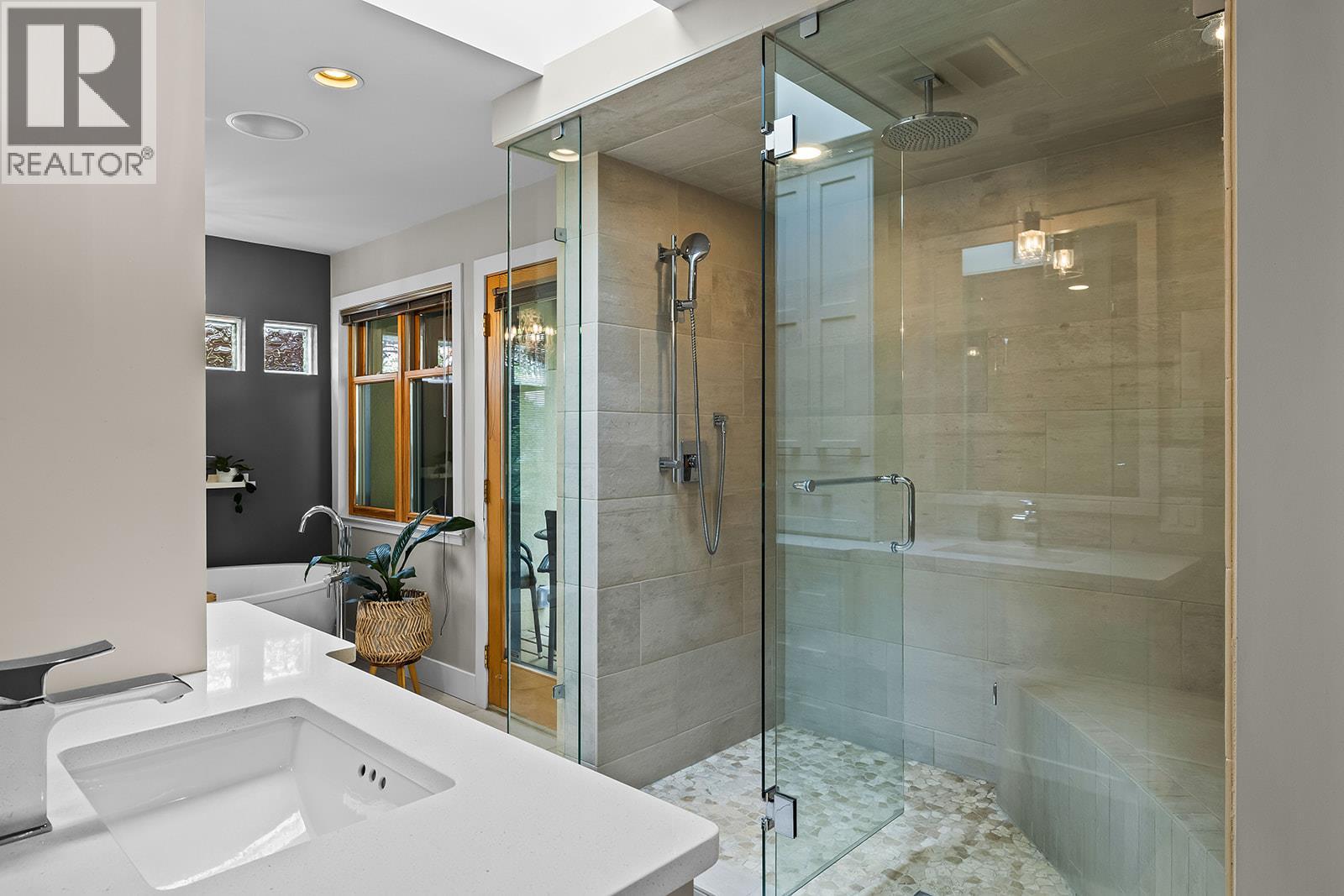 837 Mount Royal Drive, Kelowna, British Columbia  V1Y 3M3 - Photo 60 - 10381473