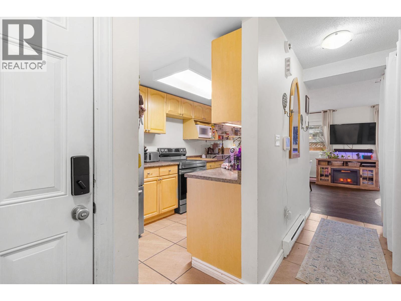 1808 45 Street Unit# 6, Vernon, British Columbia  V1T 7P8 - Photo 8 - 10386253