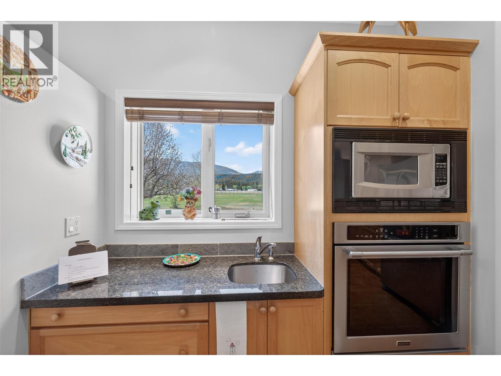 5102 Riverside Drive, Fairmont Hot Springs, British Columbia  V0B 1L1 - Photo 22 - 10386294