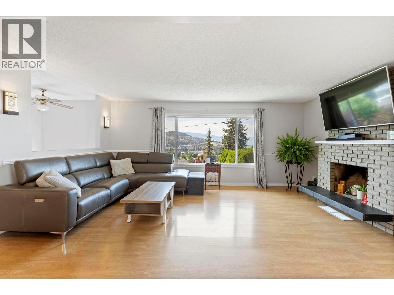 1285 Begley Road, Kelowna, British Columbia  V1P 1K8 - Photo 7 - 10386384