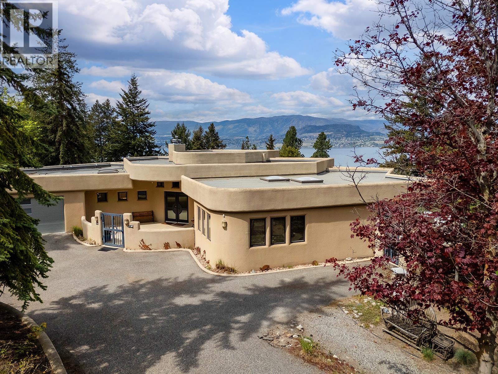 339 Uplands Drive, Kelowna, British Columbia  V1W 4J7 - Photo 3 - 10381471