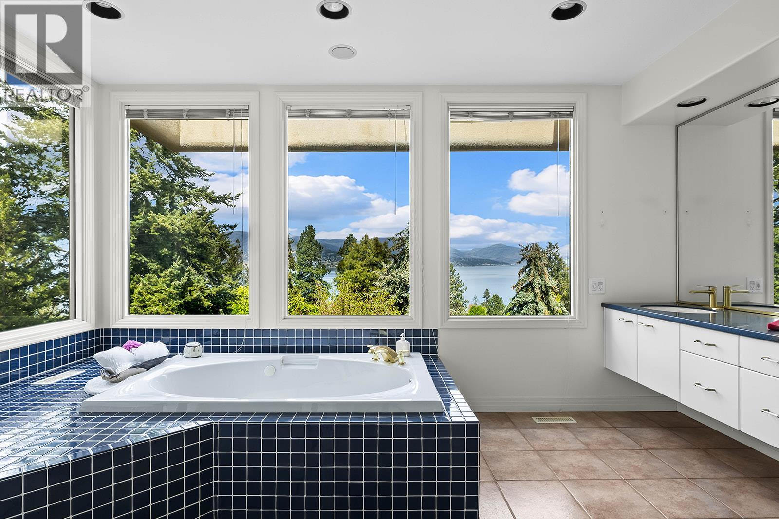 339 Uplands Drive, Kelowna, British Columbia  V1W 4J7 - Photo 46 - 10381471