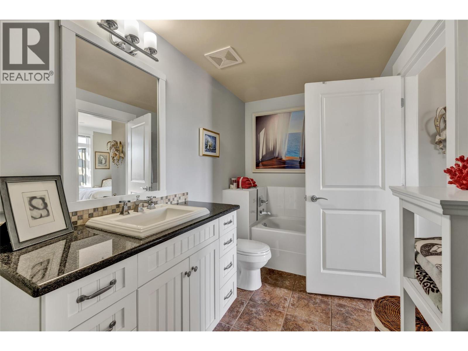 2901 Abbott Street Unit# 305, Kelowna, British Columbia  V1Y 1G7 - Photo 29 - 10385954